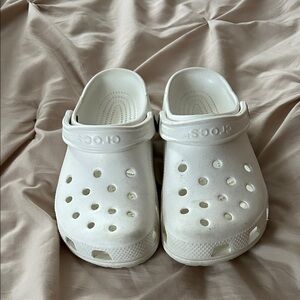 CROCS Classic White Clogs